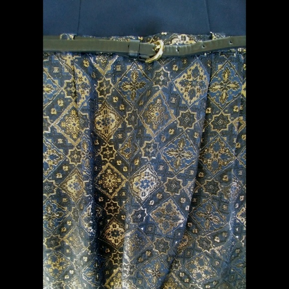 NWOT Forever New Navy&Gold dress - Picture 4 of 4